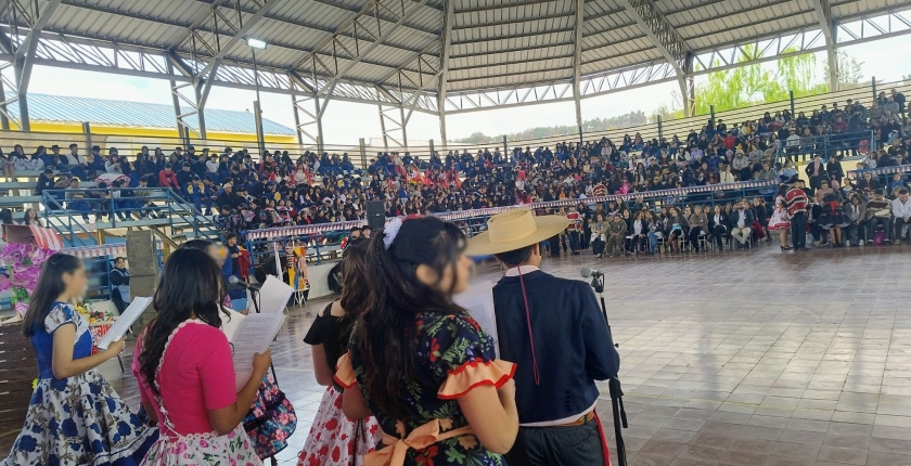 Estudiantes de 4° Medio organizaron el acto de Fiestas Patrias 2025